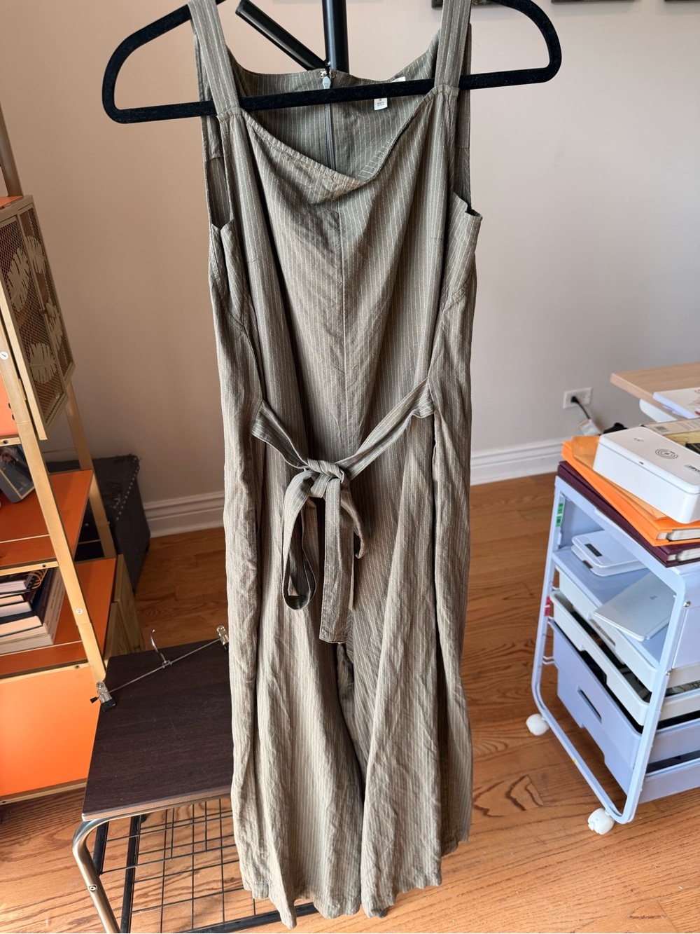 Uniqlo Sleeveless Olive Green Tie-Waist Midi Overalls
